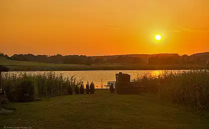 Sonnenuntergang am Altensiener See