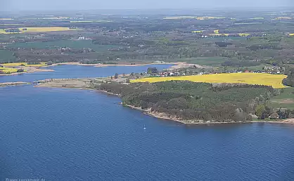 Luftaufnahme der Wreechner Bucht
