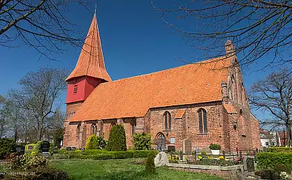Kirche St. Nikolai von Altefähr