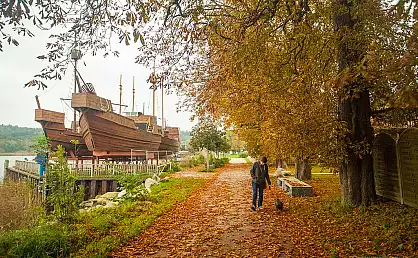 Herbstliche Promenade in Ralswiek
