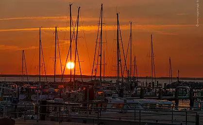 Sonnenuntergang am Hafen Glowe