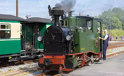 Nach historischen Bauplänen neu gebaute  Dampflokomotive I K Nr. 54