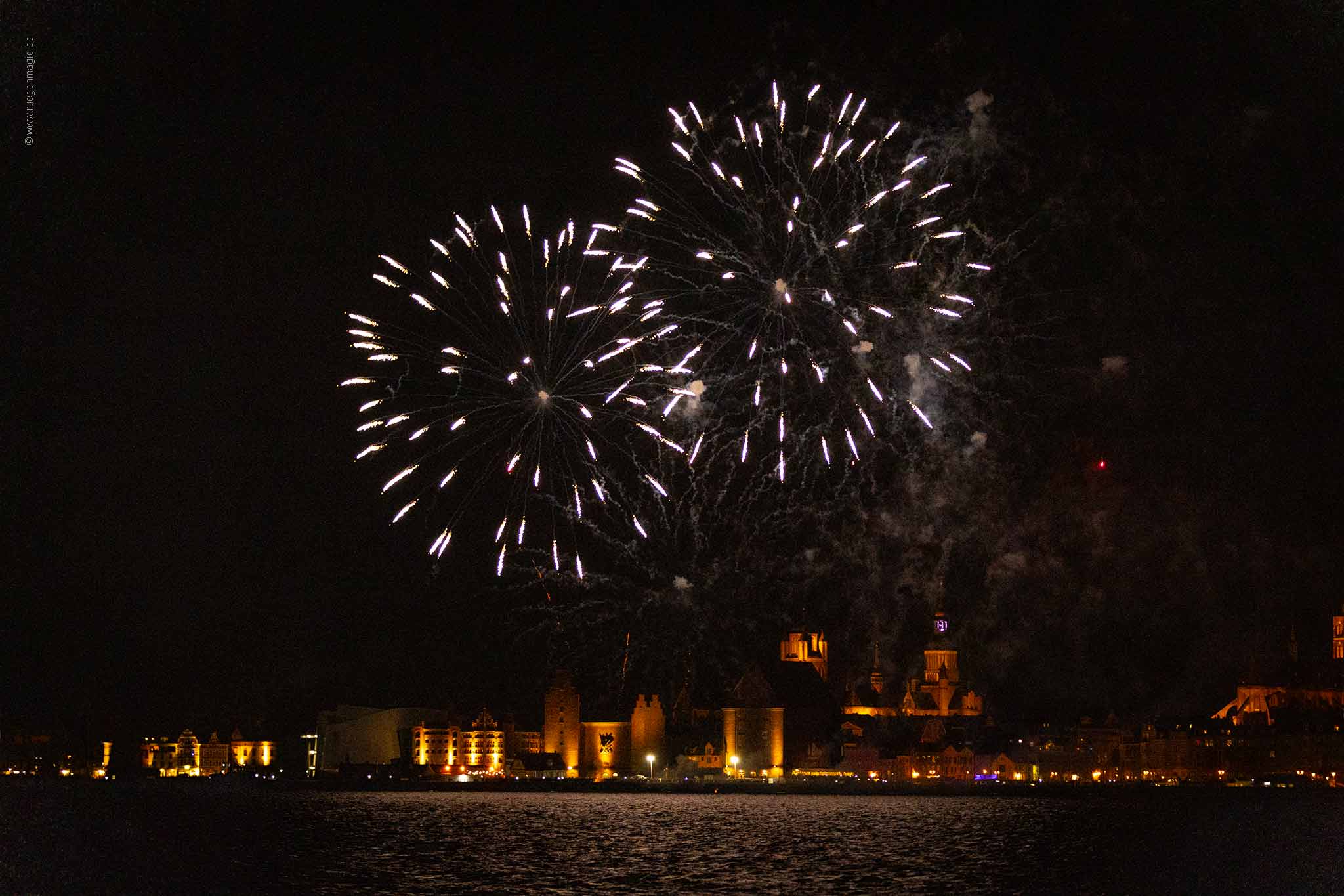 Silvester Feuerwerk Stralsund